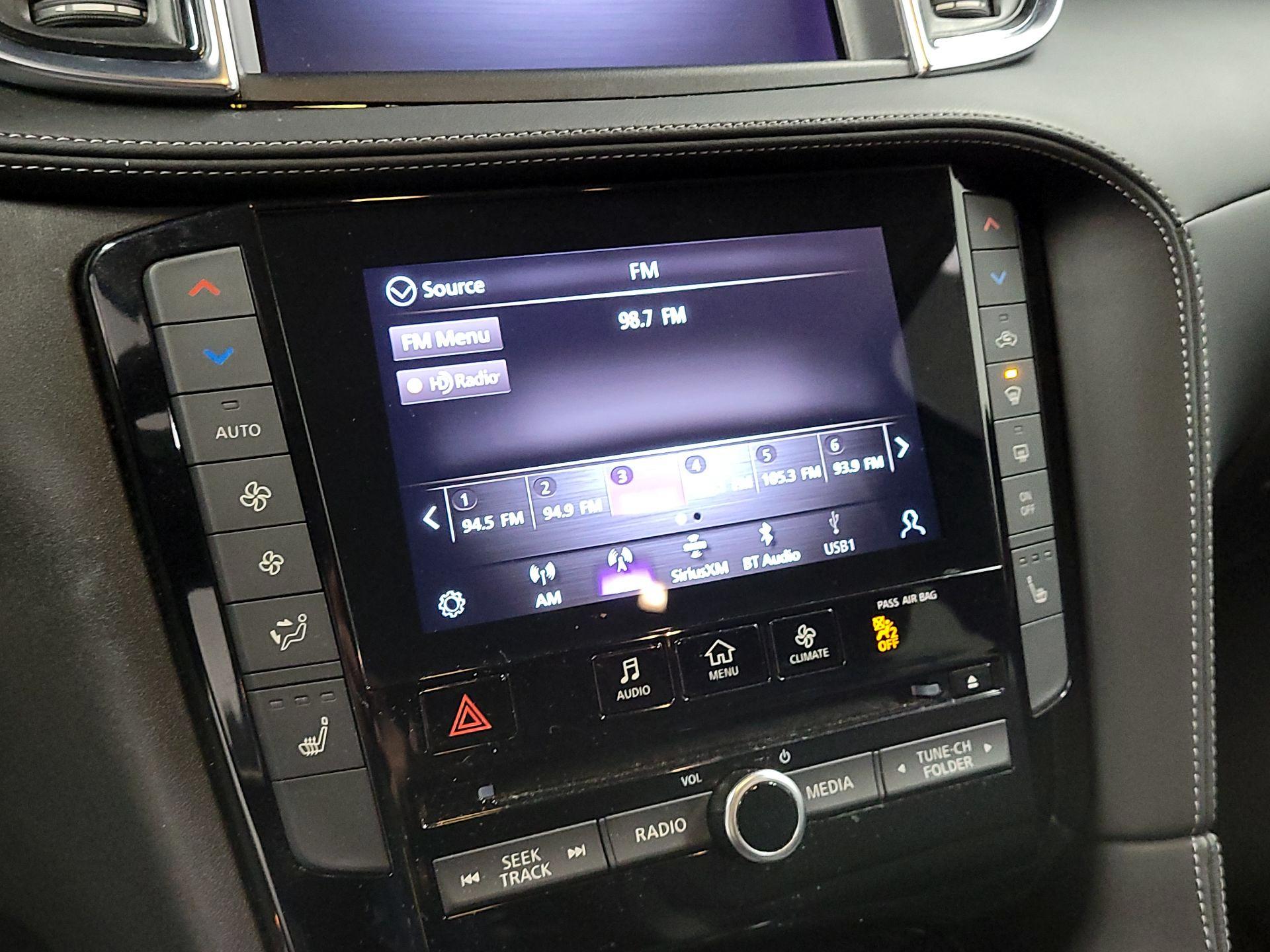 Thumbnail: 2023 INFINITI QX50 - 15