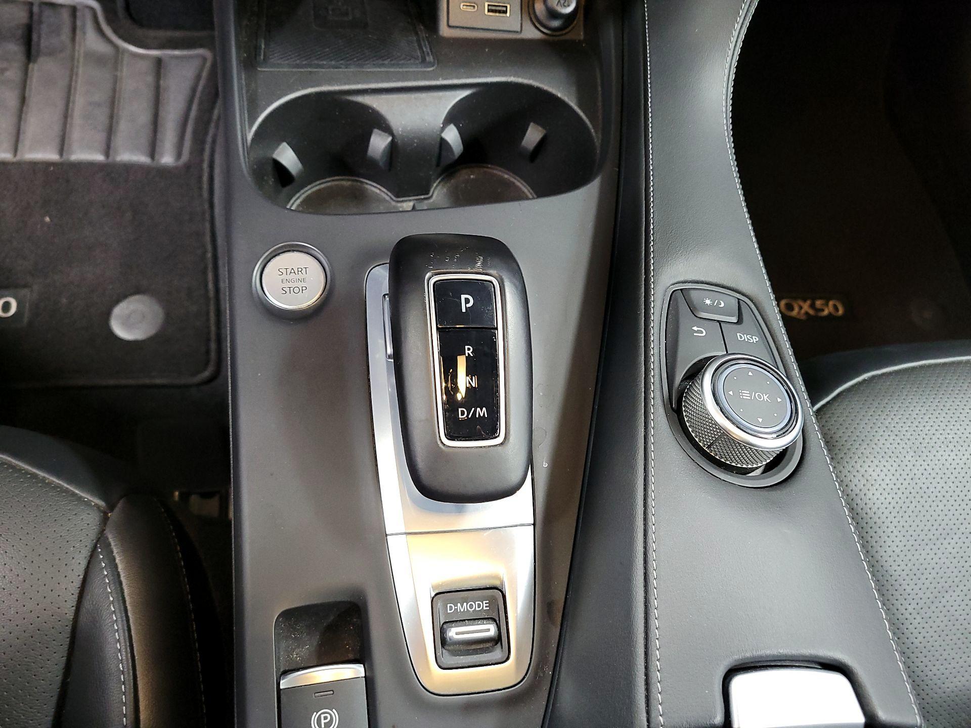 Thumbnail: 2023 INFINITI QX50 - 17