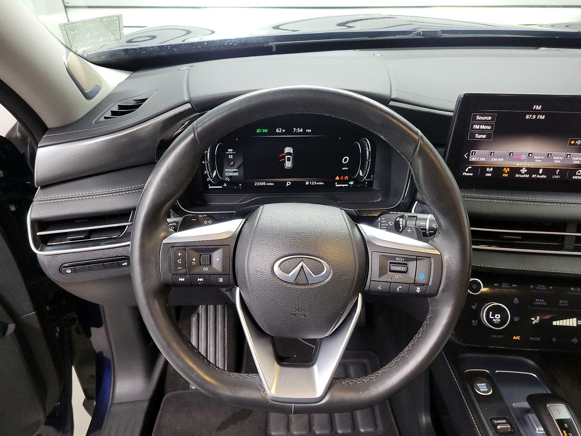 Thumbnail: 2023 INFINITI QX60 - 10