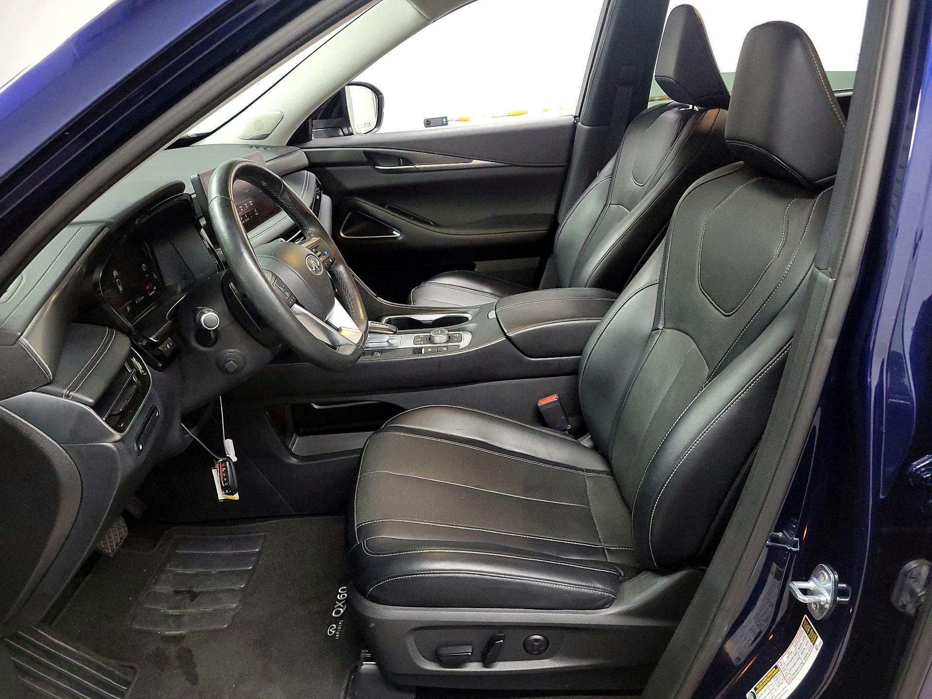 Thumbnail: 2023 INFINITI QX60 - 11