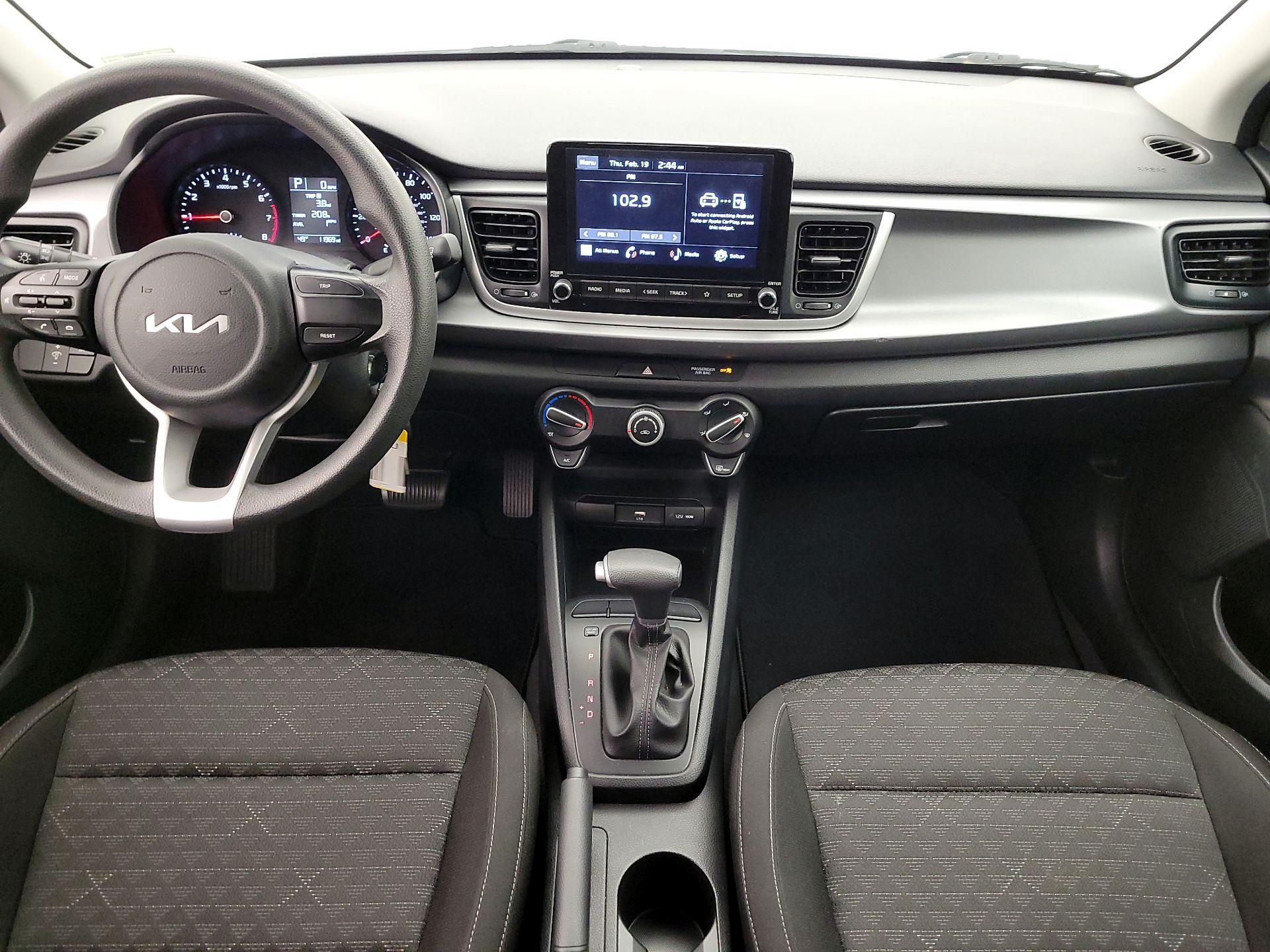 Thumbnail: 2023 Kia Rio - 9