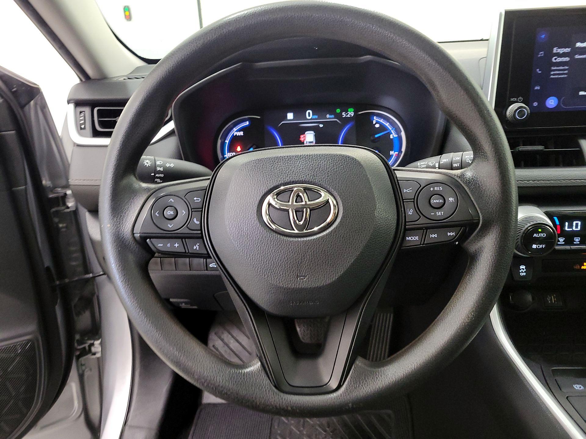 Thumbnail: 2023 Toyota RAV4 - 10