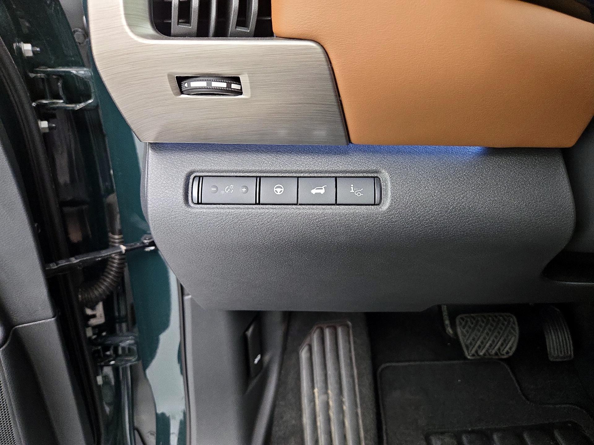 Thumbnail: 2025 Nissan Pathfinder - 13