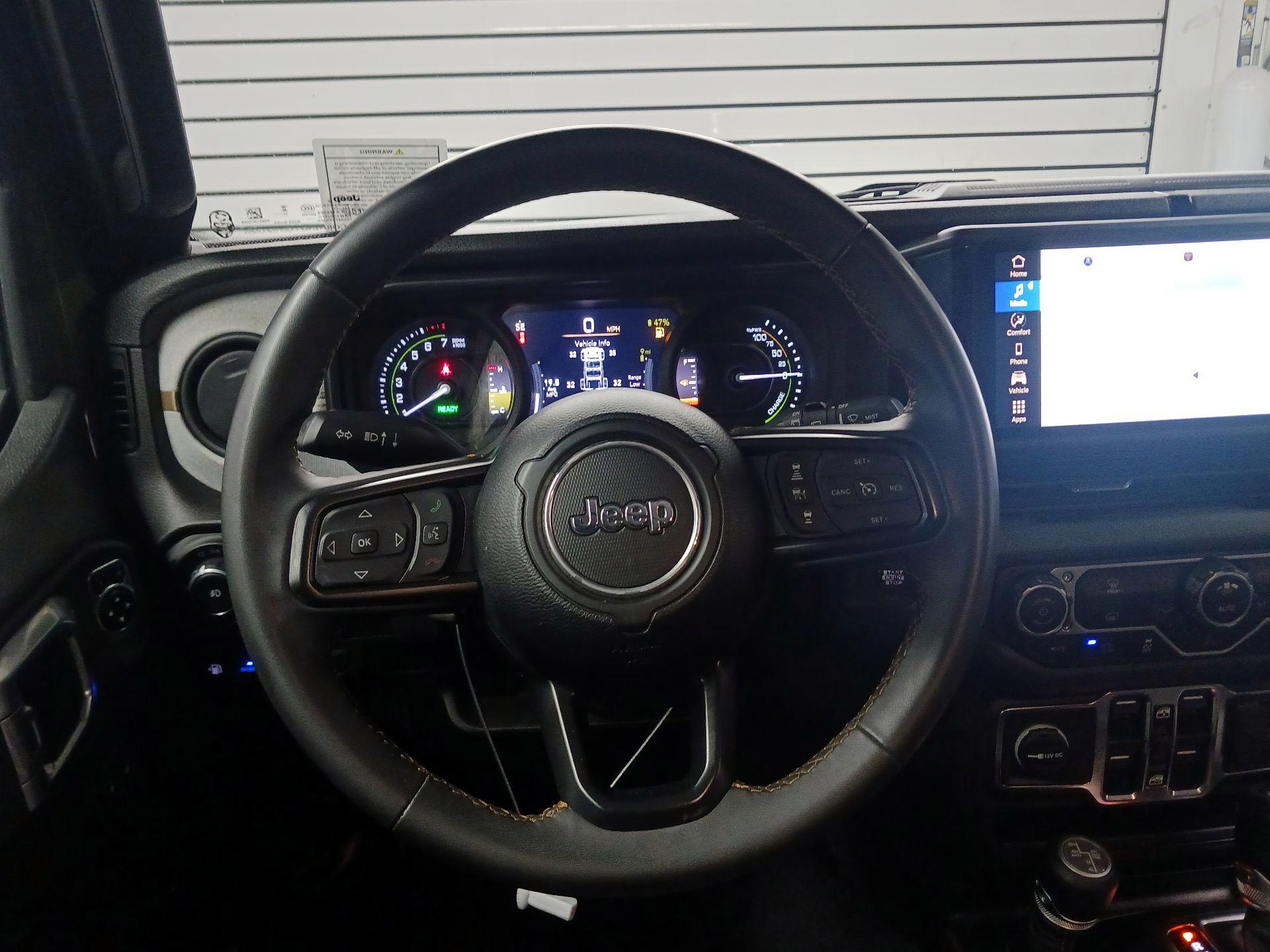 Thumbnail: 2024 Jeep Wrangler - 10