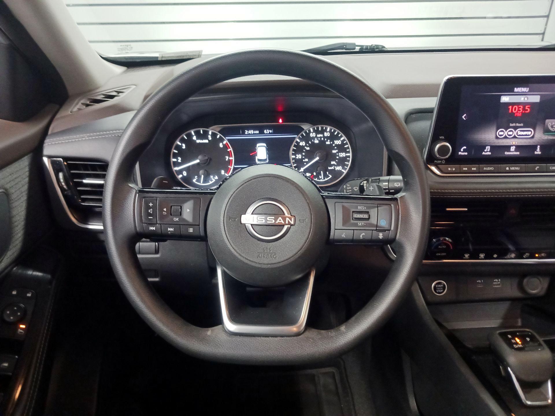 Thumbnail: 2023 Nissan Rogue - 10