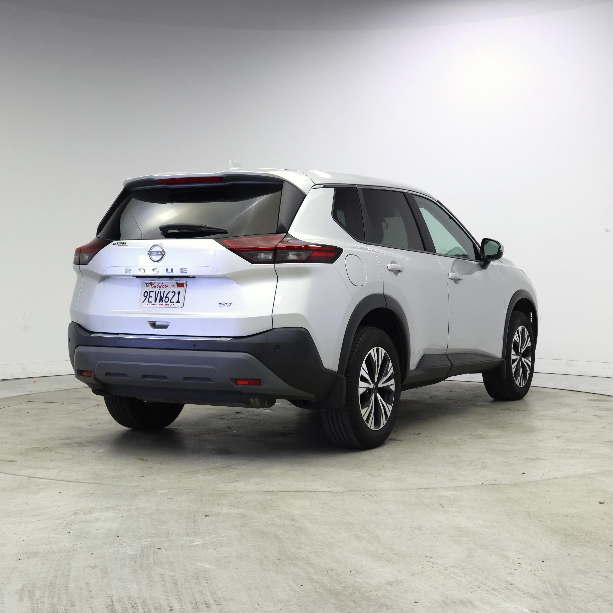 Thumbnail: 2023 Nissan Rogue - 8
