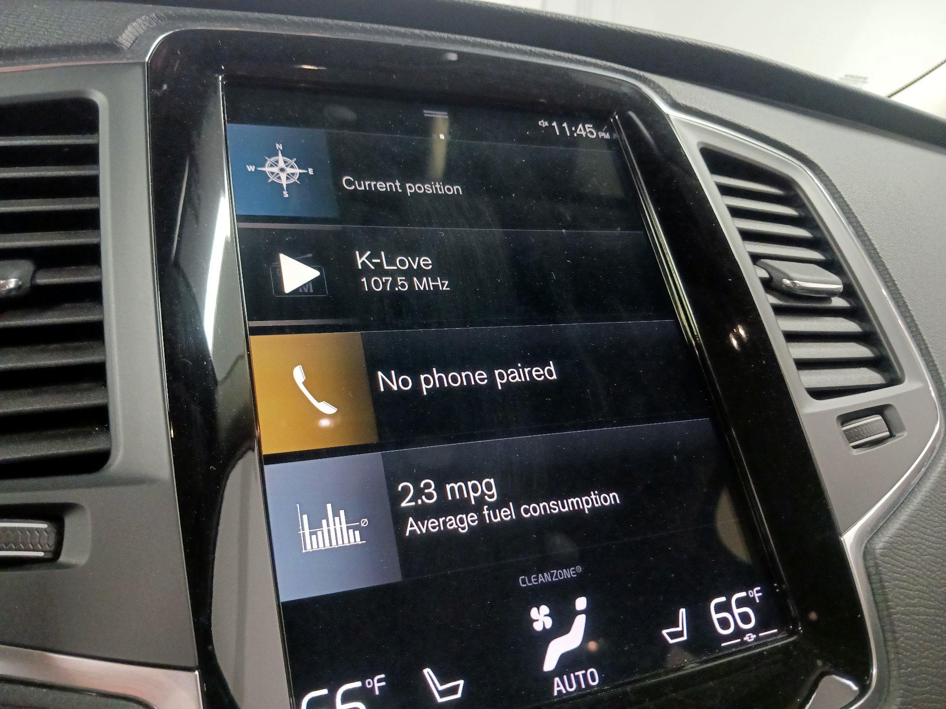 Thumbnail: 2022 Volvo XC90 - 13