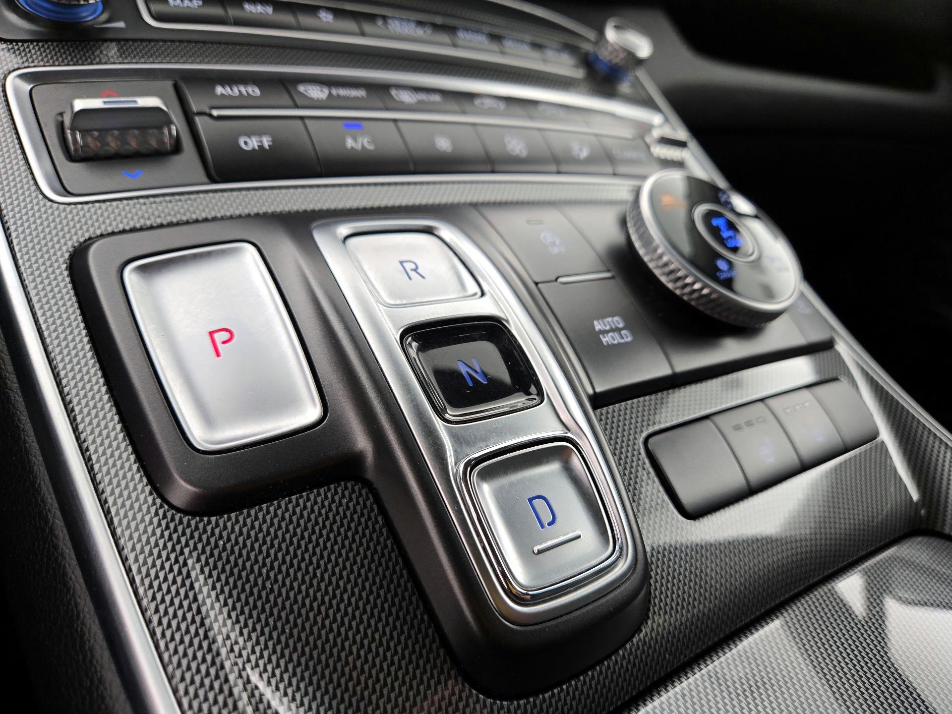 Thumbnail: 2023 Hyundai Santa Fe - 18