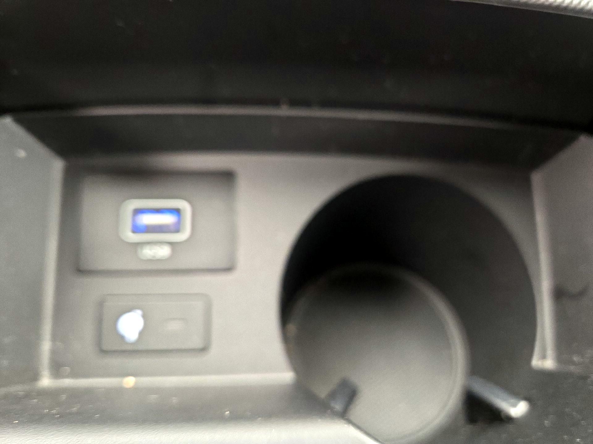 Thumbnail: 2023 Hyundai Santa Fe - 19