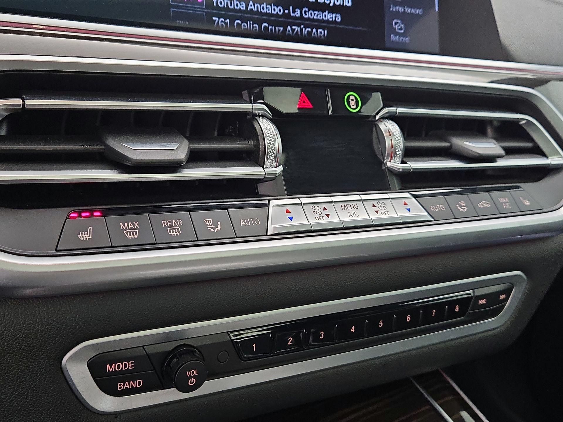 Thumbnail: 2023 BMW X5 - 17