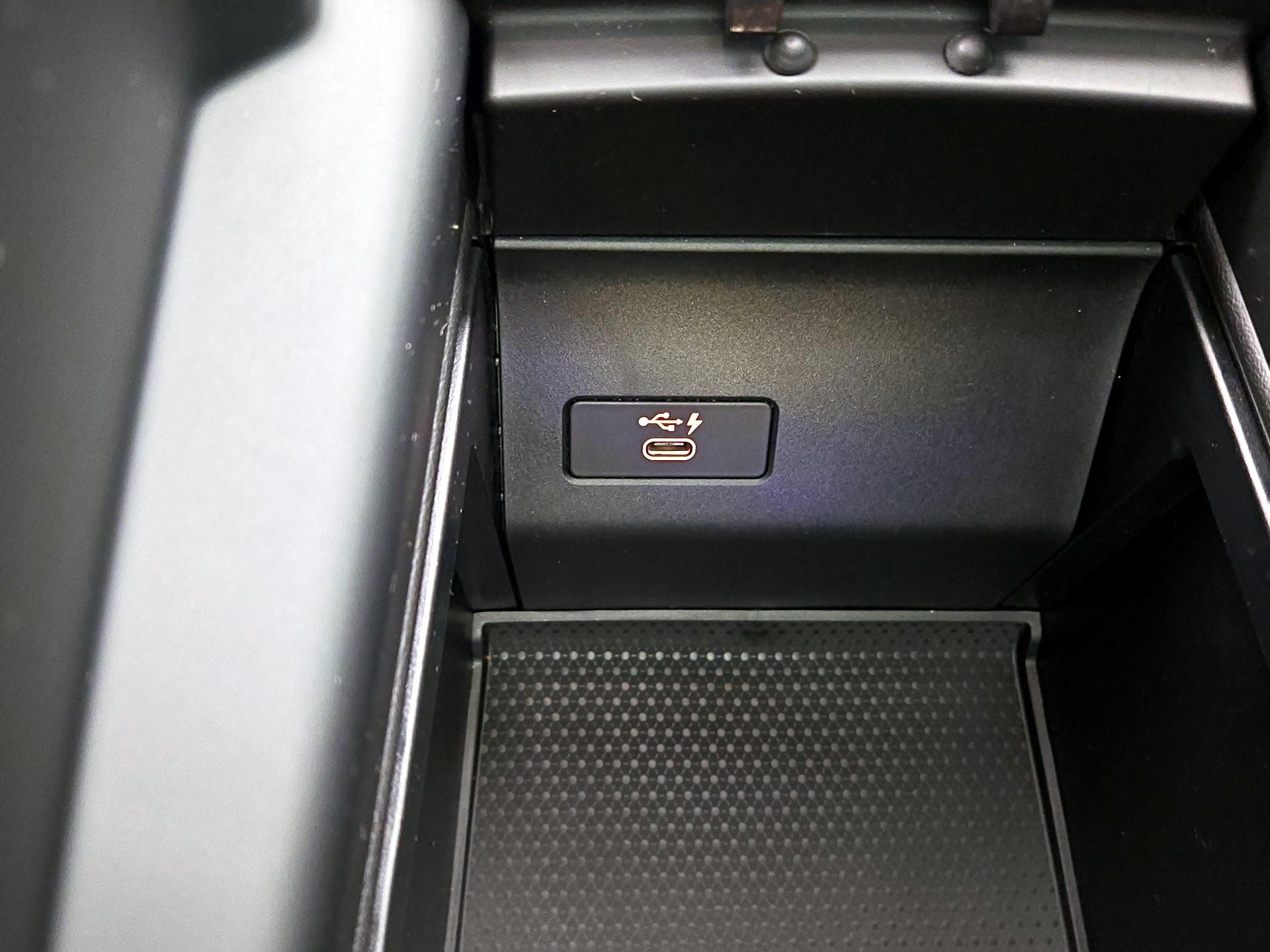 Thumbnail: 2023 BMW X5 - 19