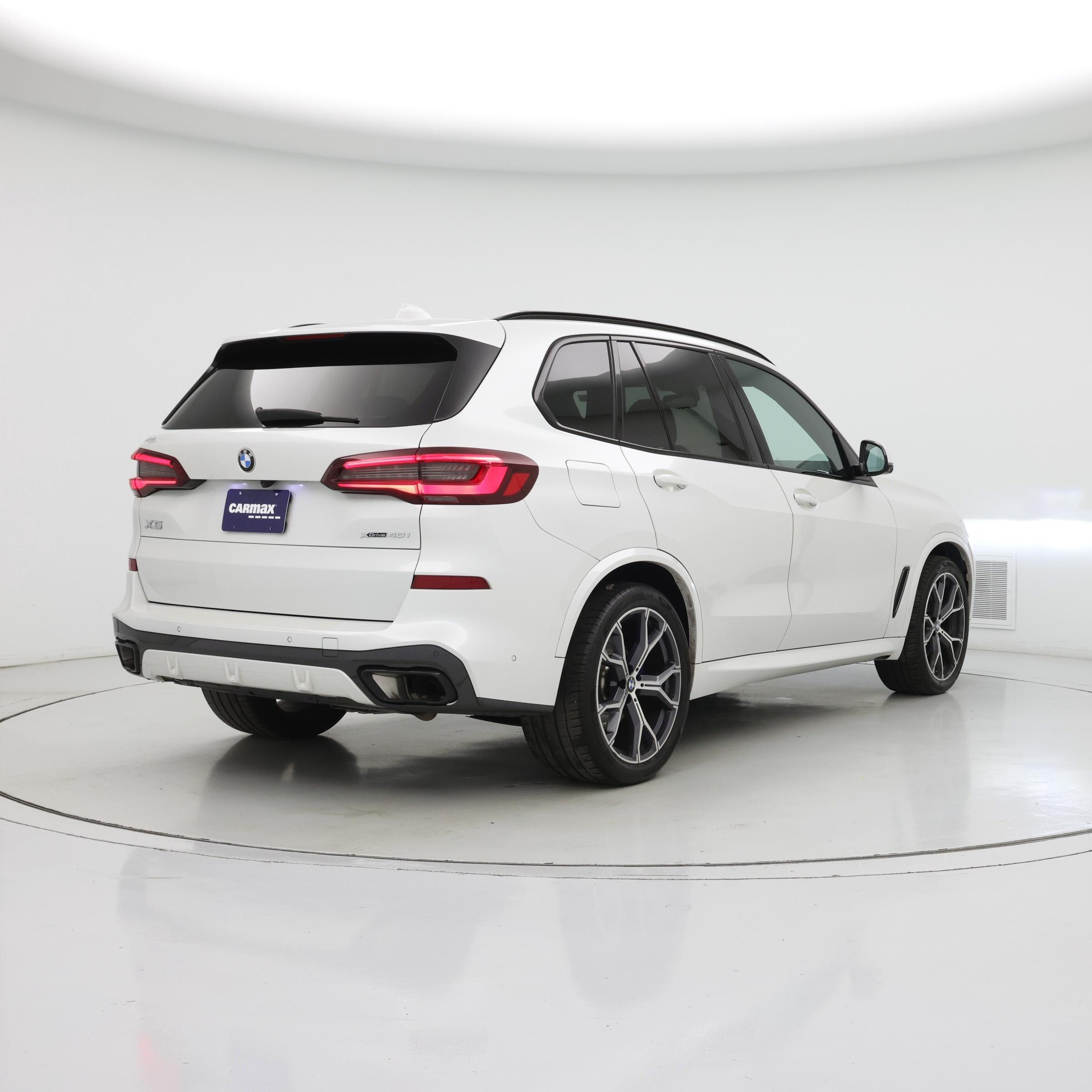 Thumbnail: 2023 BMW X5 - 8