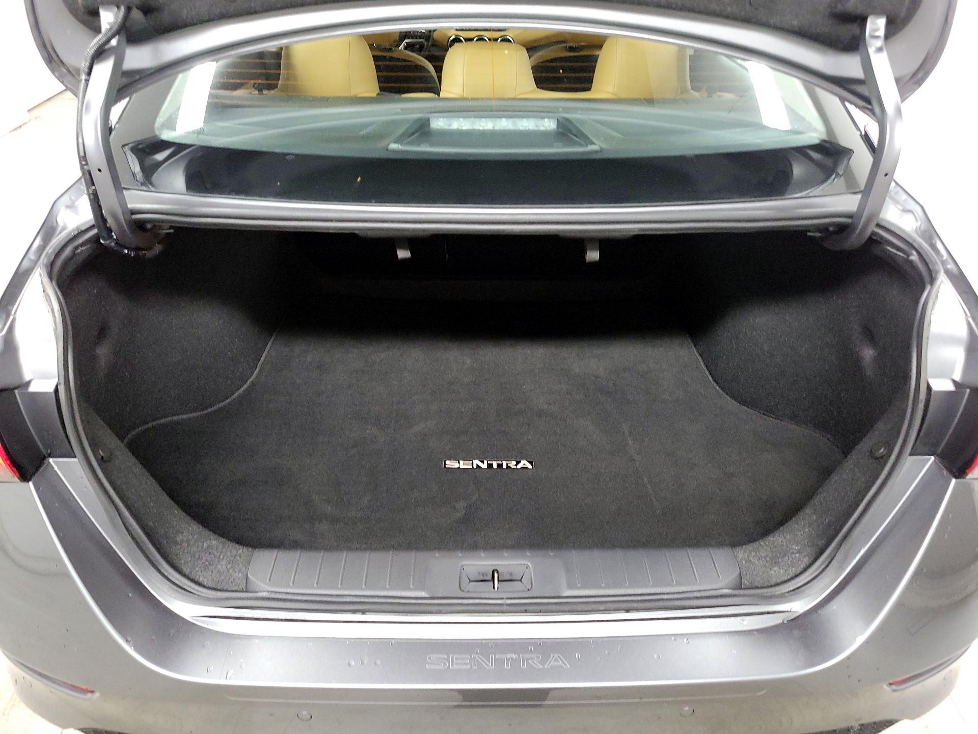 Thumbnail: 2024 Nissan Sentra - 17