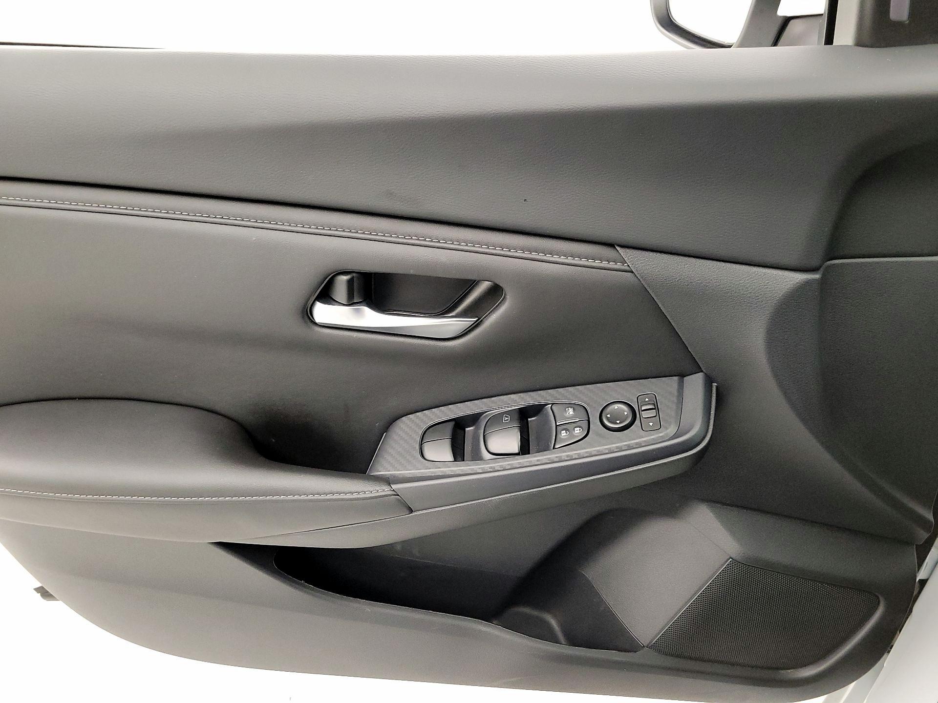 Thumbnail: 2024 Nissan Sentra - 12