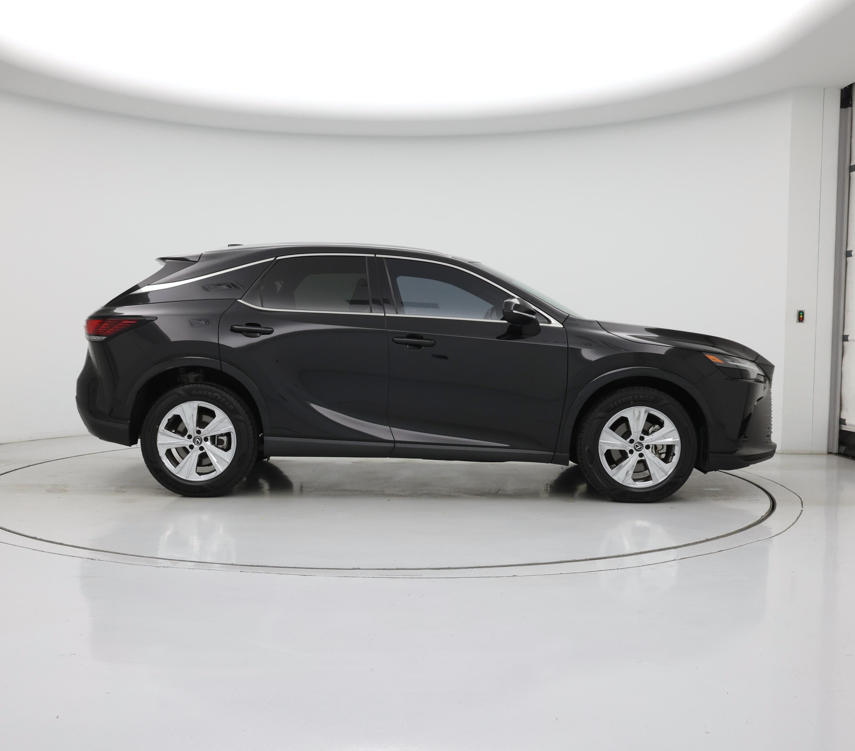 Thumbnail: 2023 Lexus RX - 7