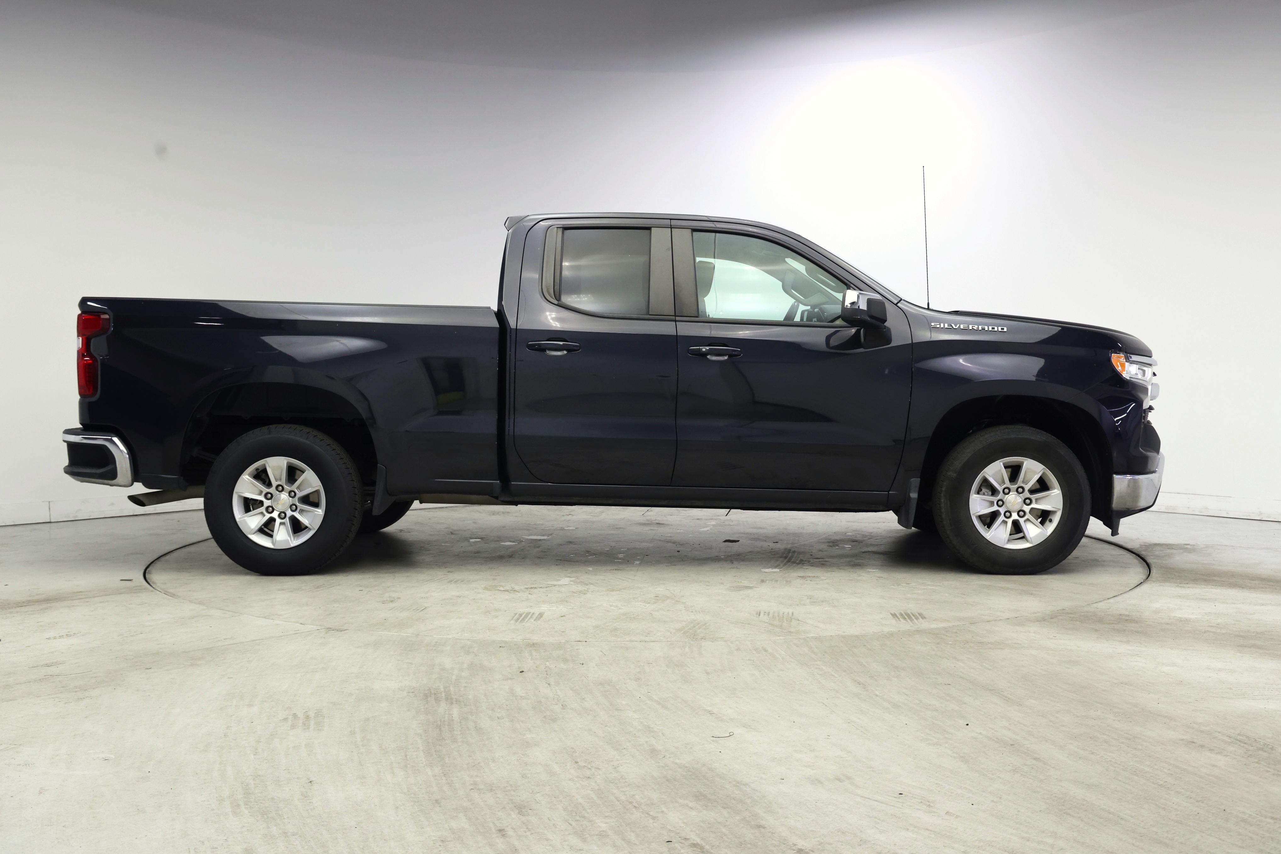 Thumbnail: 2023 Chevrolet Silverado 1500 - 7