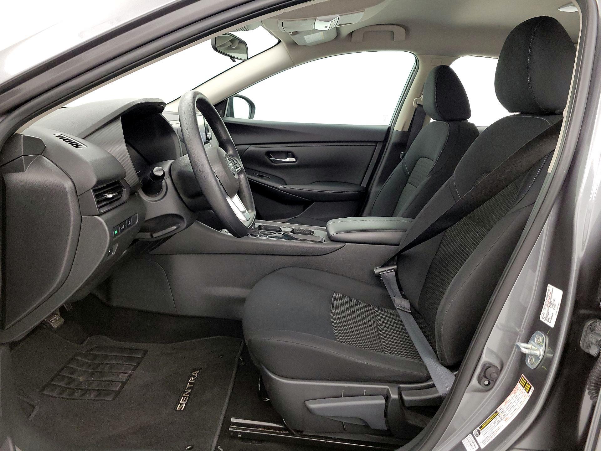 Thumbnail: 2023 Nissan Sentra - 11