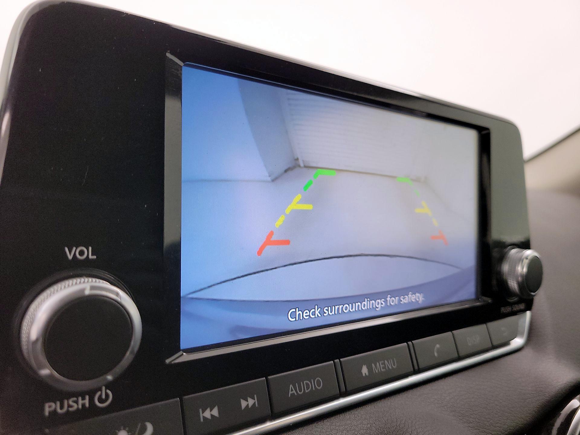 Thumbnail: 2023 Nissan Sentra - 14