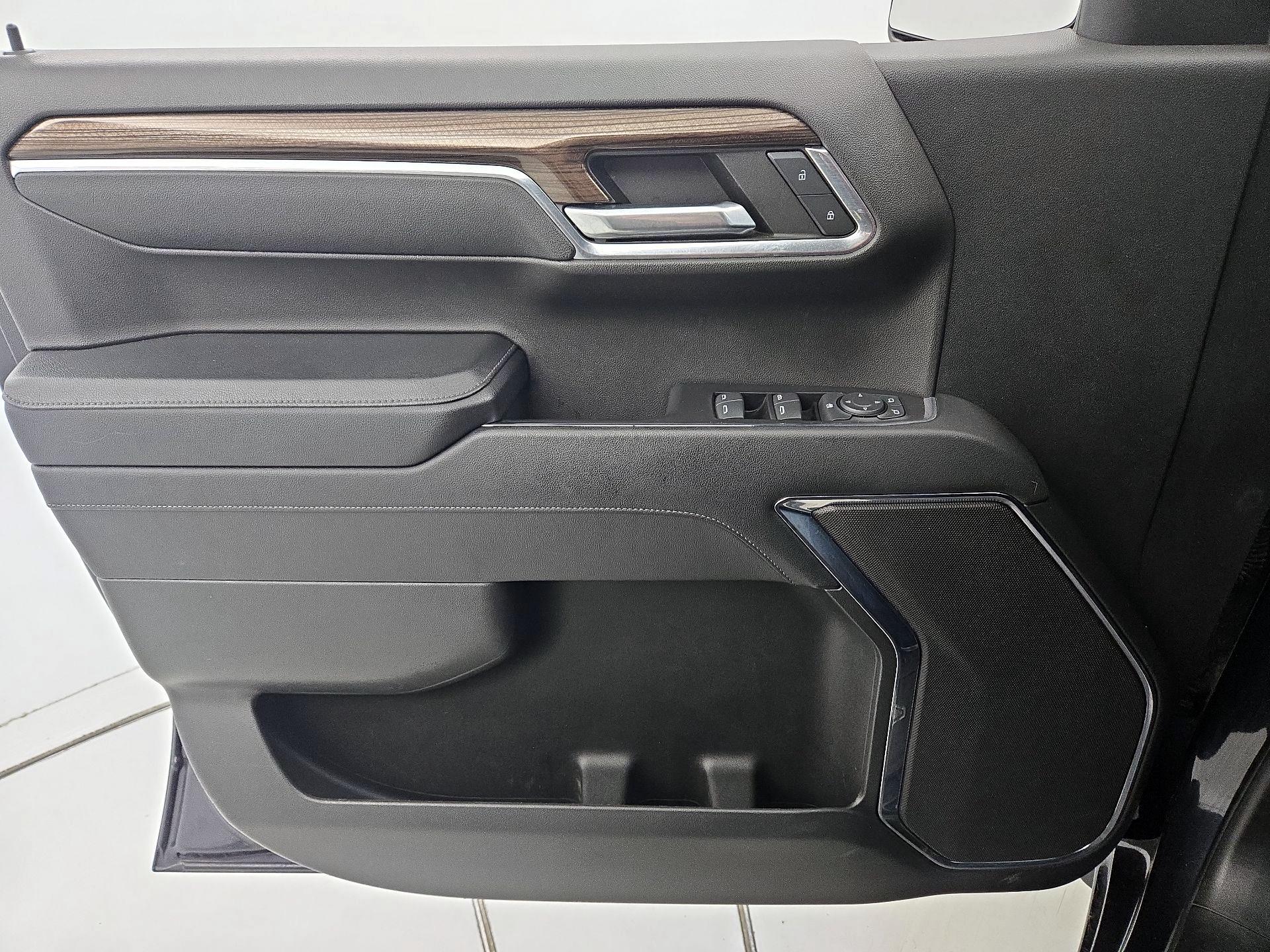 Thumbnail: 2023 Chevrolet Silverado 1500 - 12