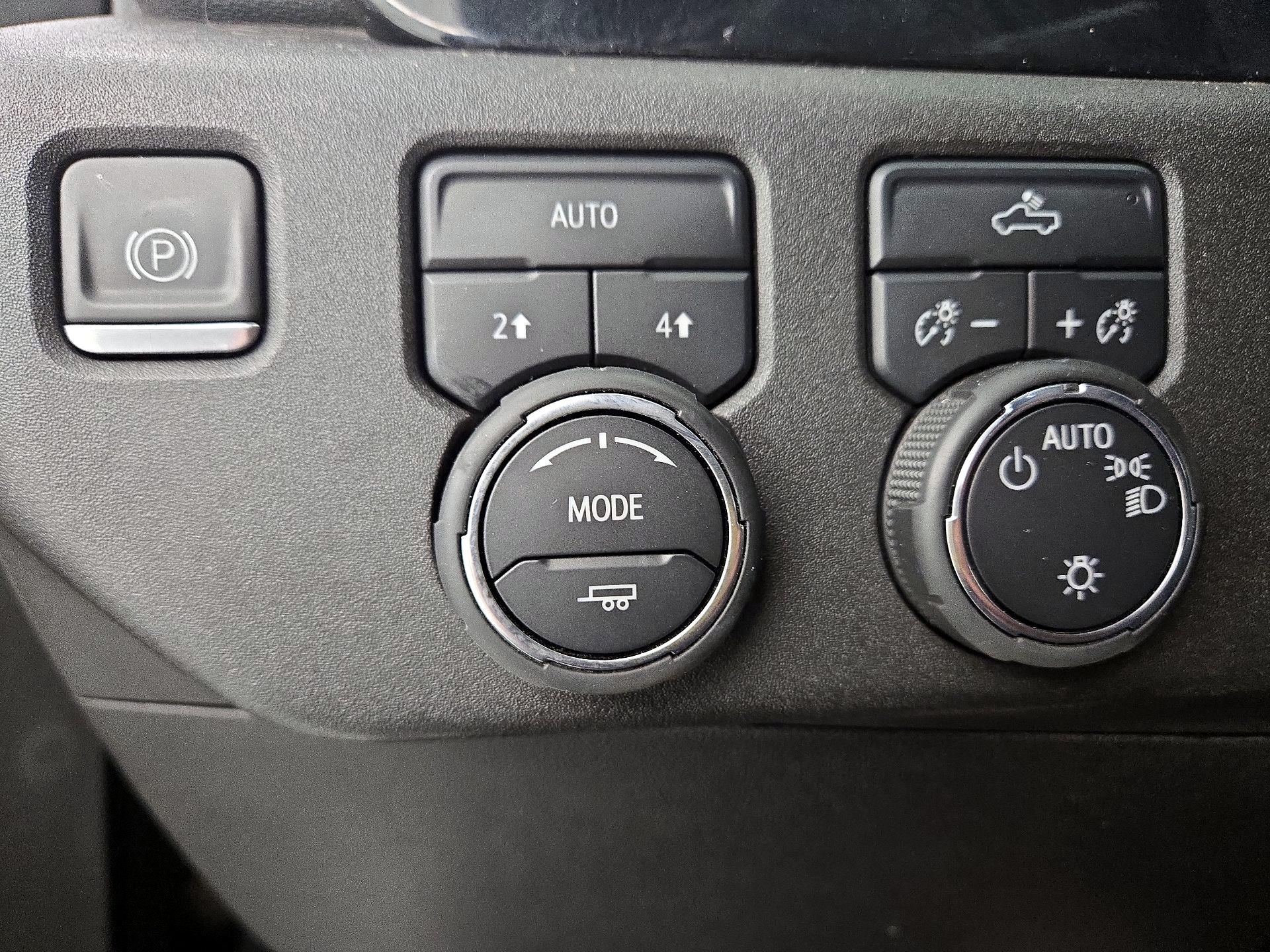 Thumbnail: 2023 Chevrolet Silverado 1500 - 13