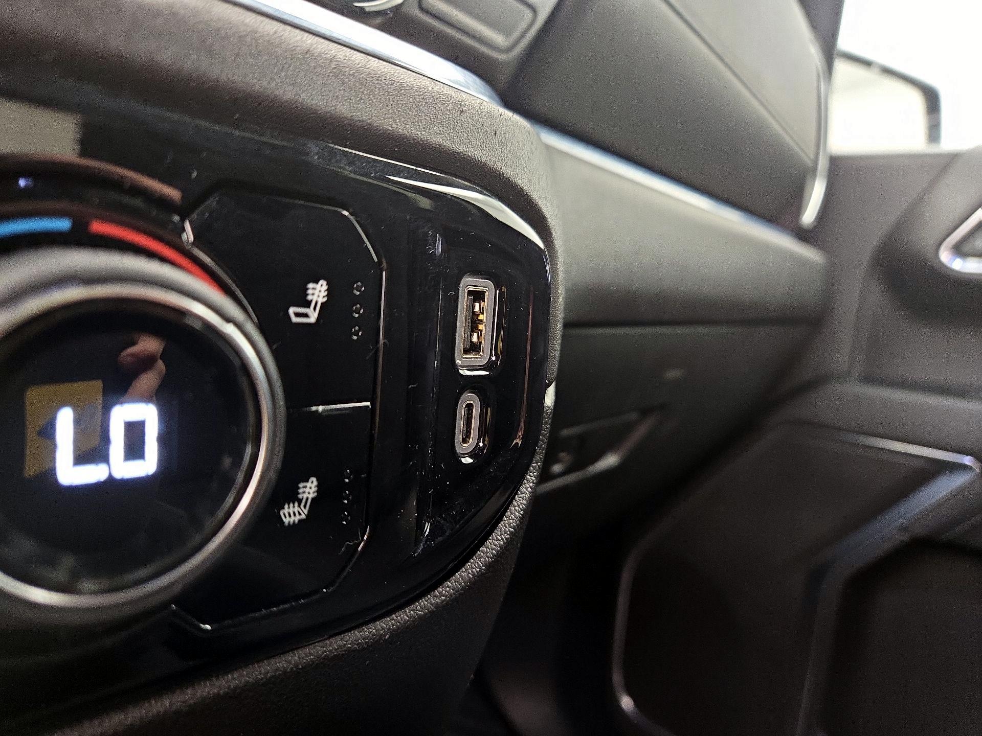 Thumbnail: 2023 Chevrolet Silverado 1500 - 19