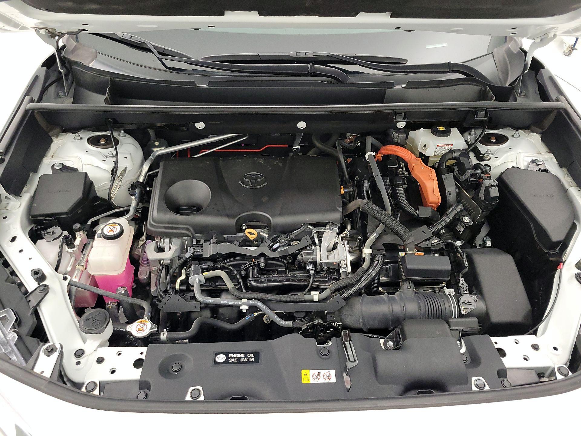 Thumbnail: 2020 Toyota RAV4 - 20