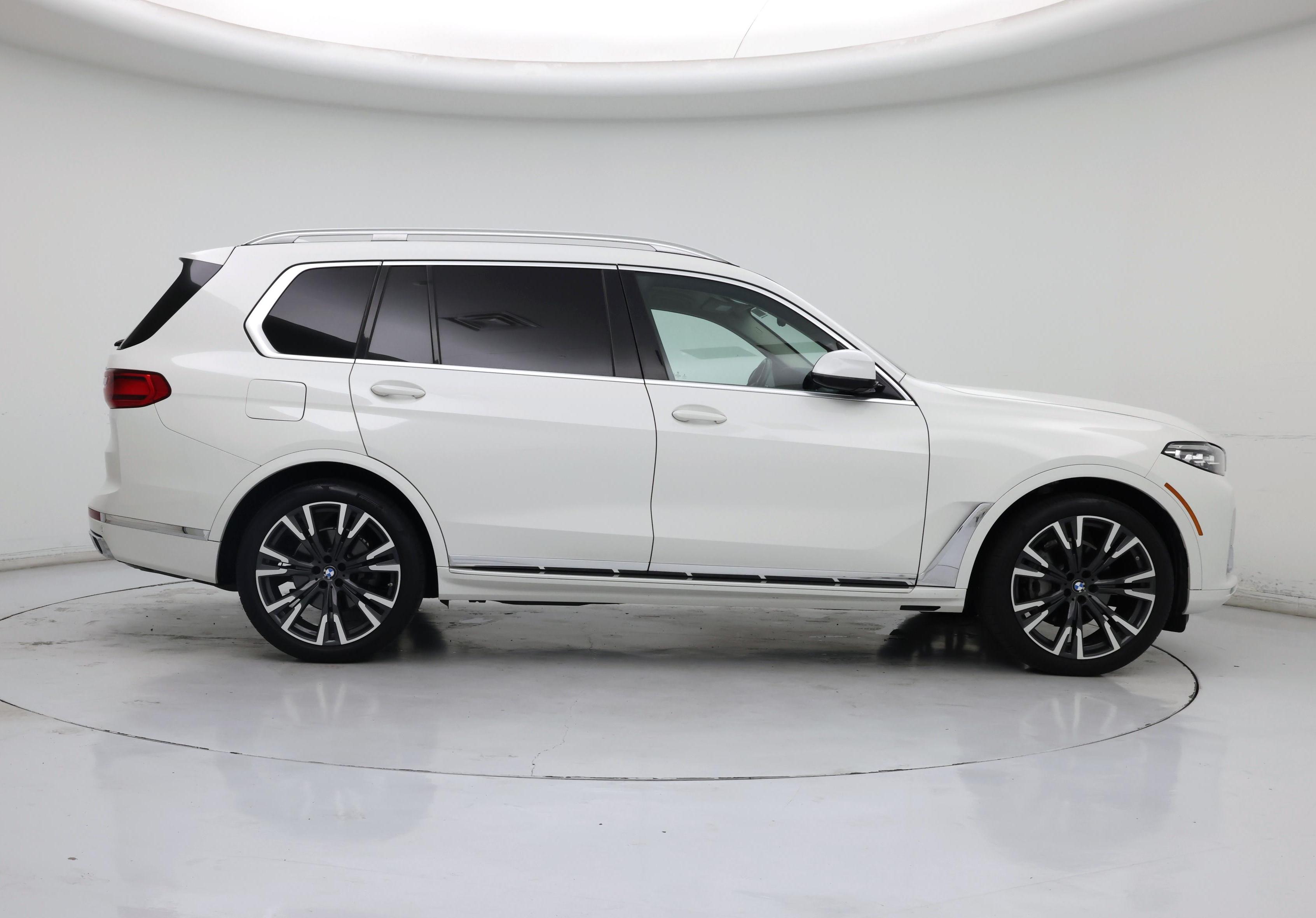 Thumbnail: 2020 BMW X7 - 7