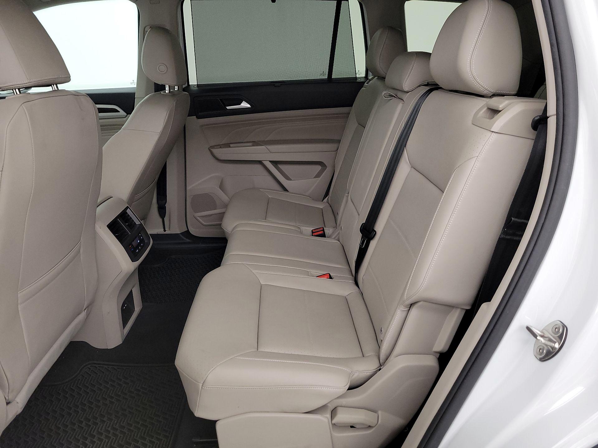 Thumbnail: 2023 Volkswagen Atlas - 20