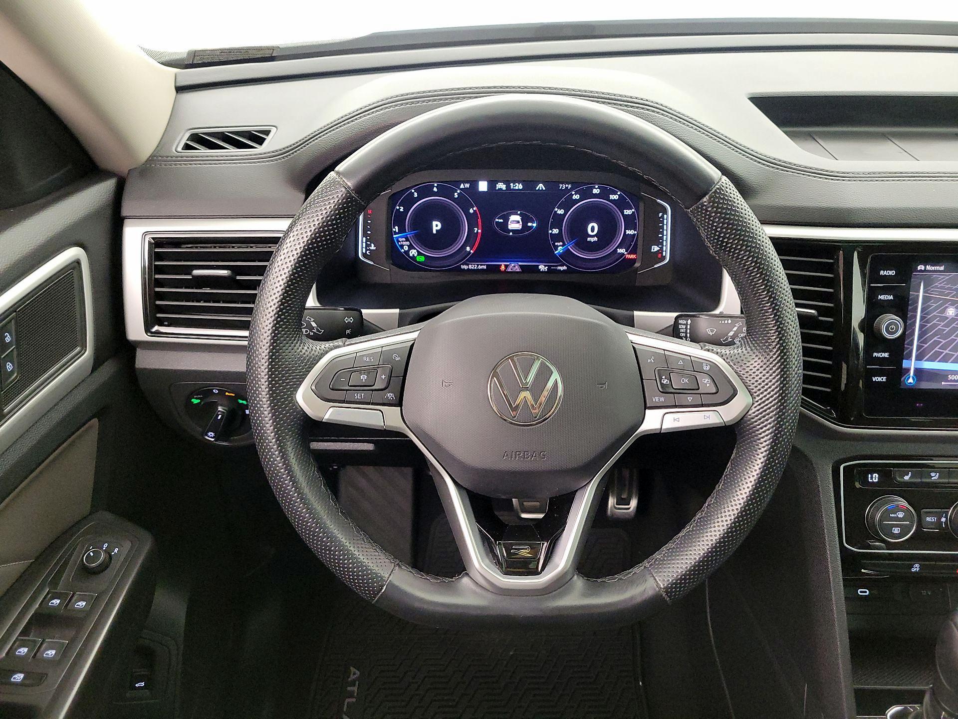 Thumbnail: 2023 Volkswagen Atlas - 10