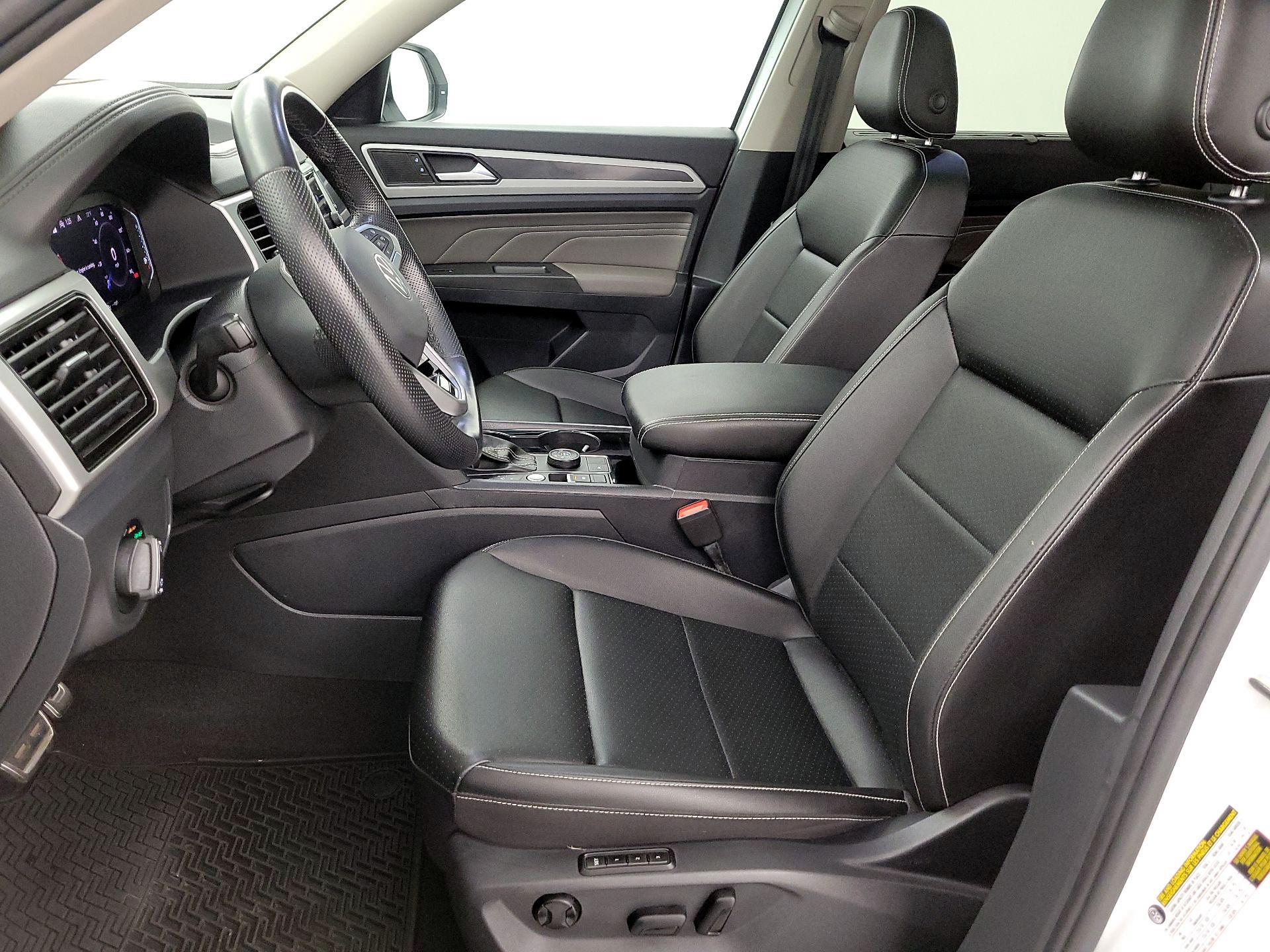 Thumbnail: 2023 Volkswagen Atlas - 11