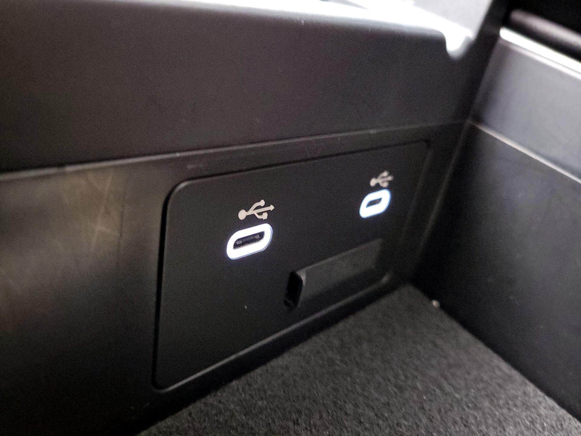 Thumbnail: 2024 Mazda CX-90 - 18