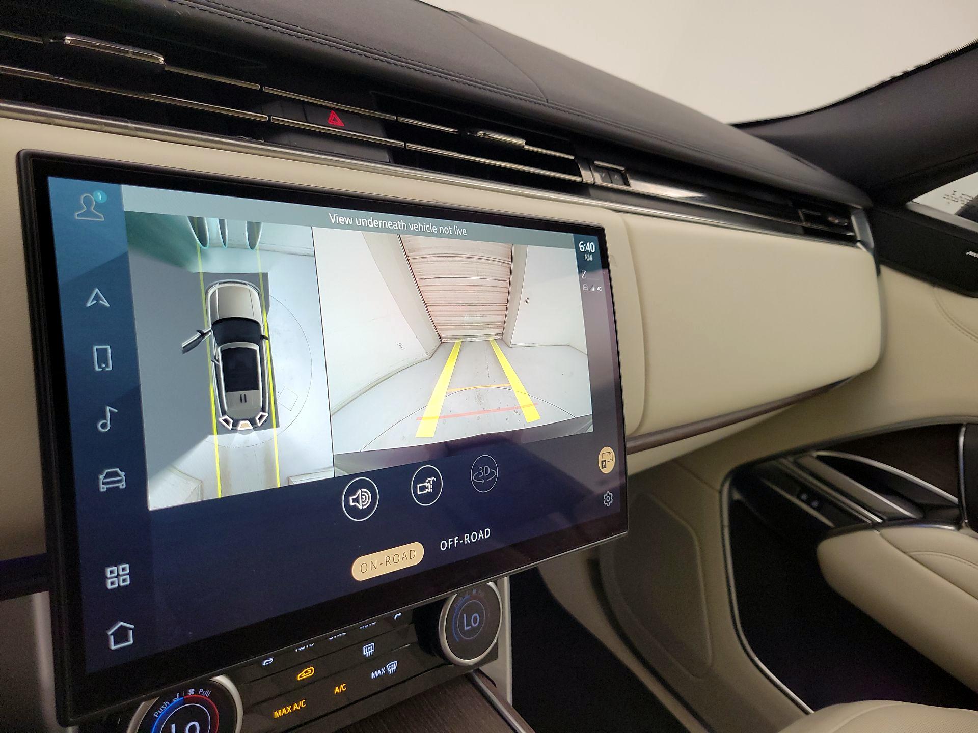 Thumbnail: 2023 Land Rover Range Rover - 13