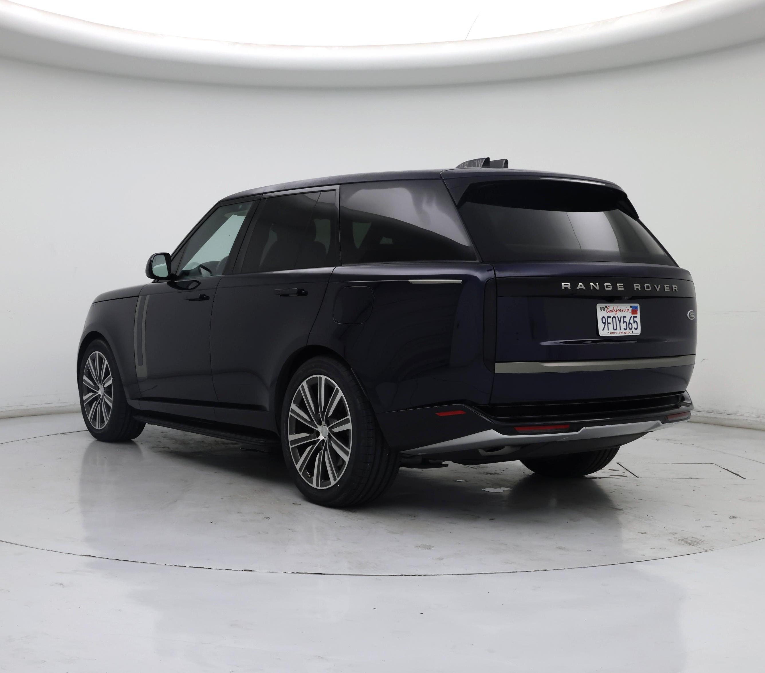 Thumbnail: 2023 Land Rover Range Rover - 2