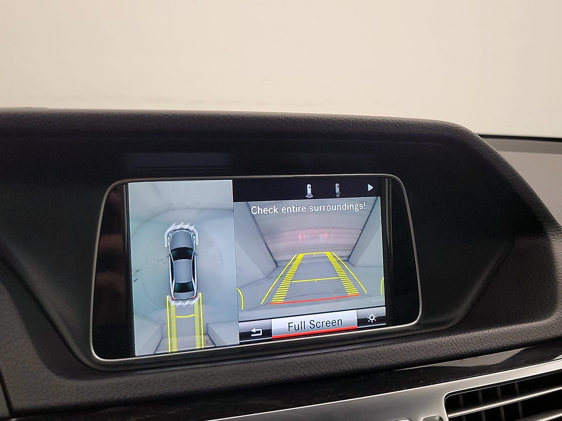 Thumbnail: 2015 Mercedes-Benz E-Class - 15