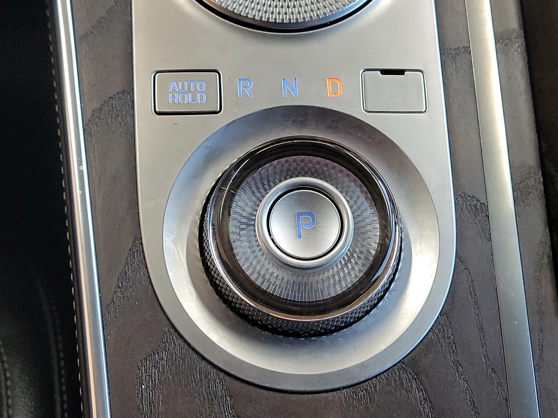 Thumbnail: 2021 Genesis GV80 - 18