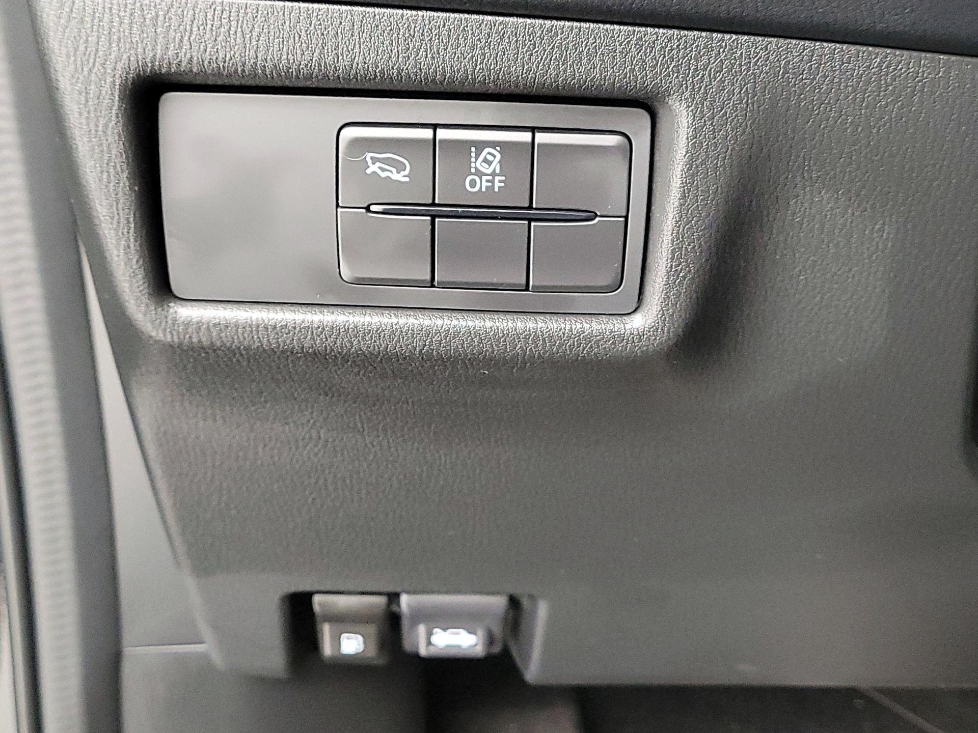 Thumbnail: 2023 Mazda CX-5 - 13