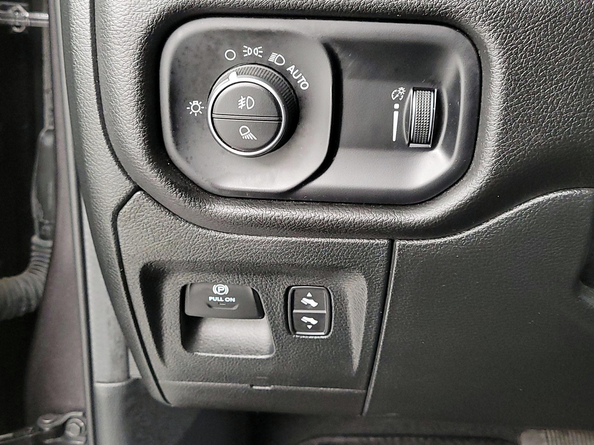 Thumbnail: 2024 RAM 1500 - 13