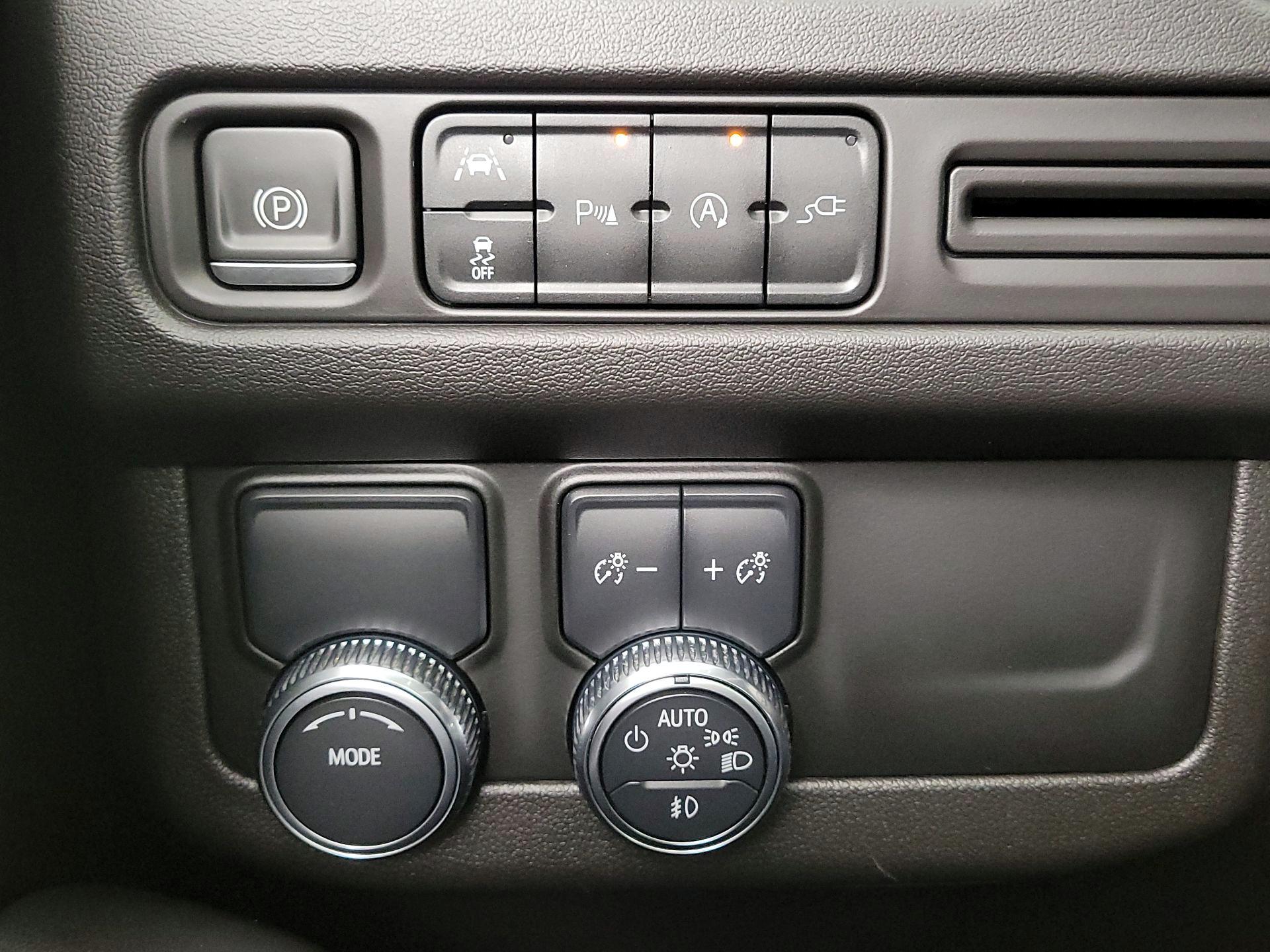 Thumbnail: 2021 GMC Yukon - 13