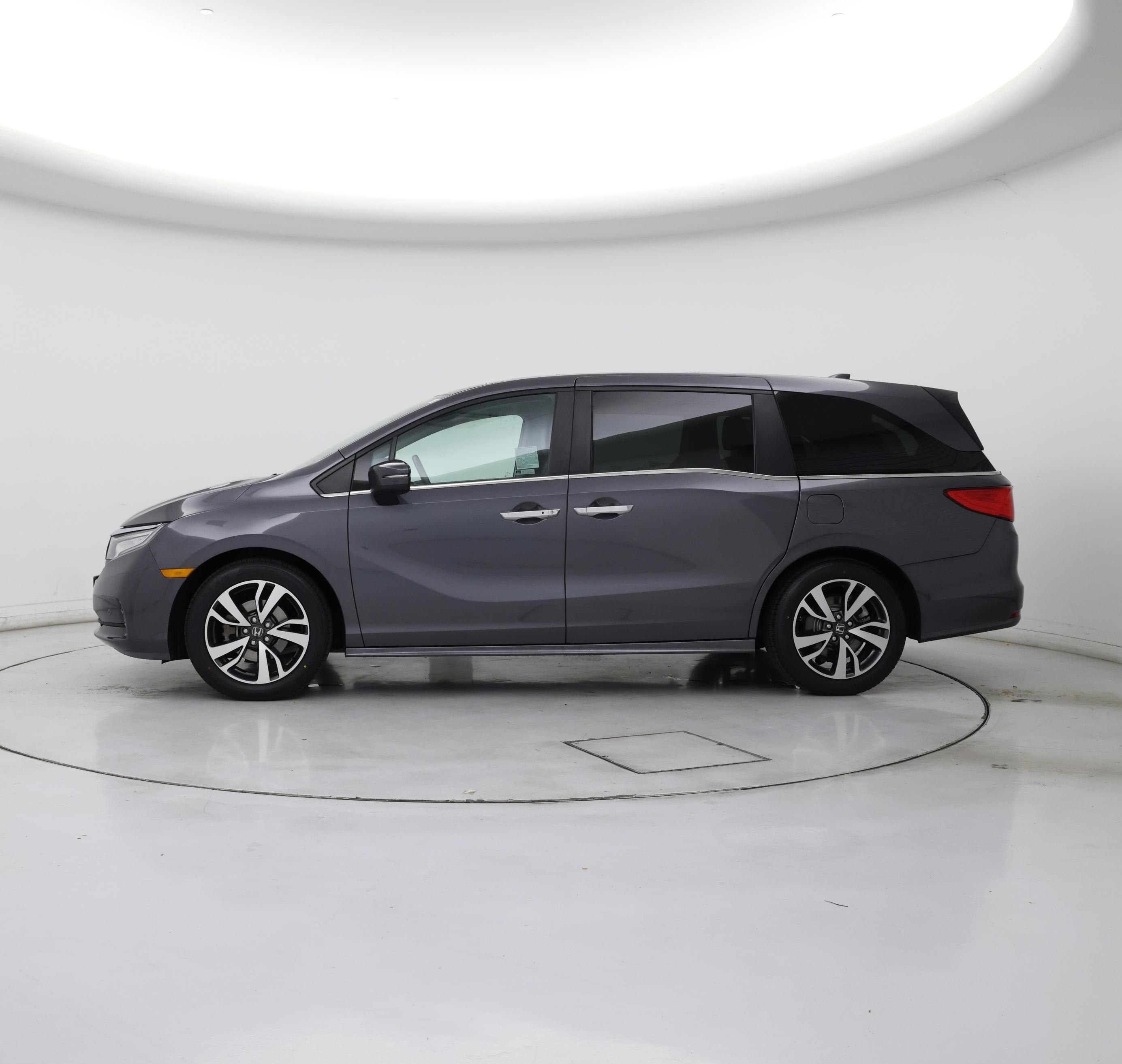 Thumbnail: 2021 Honda Odyssey - 3