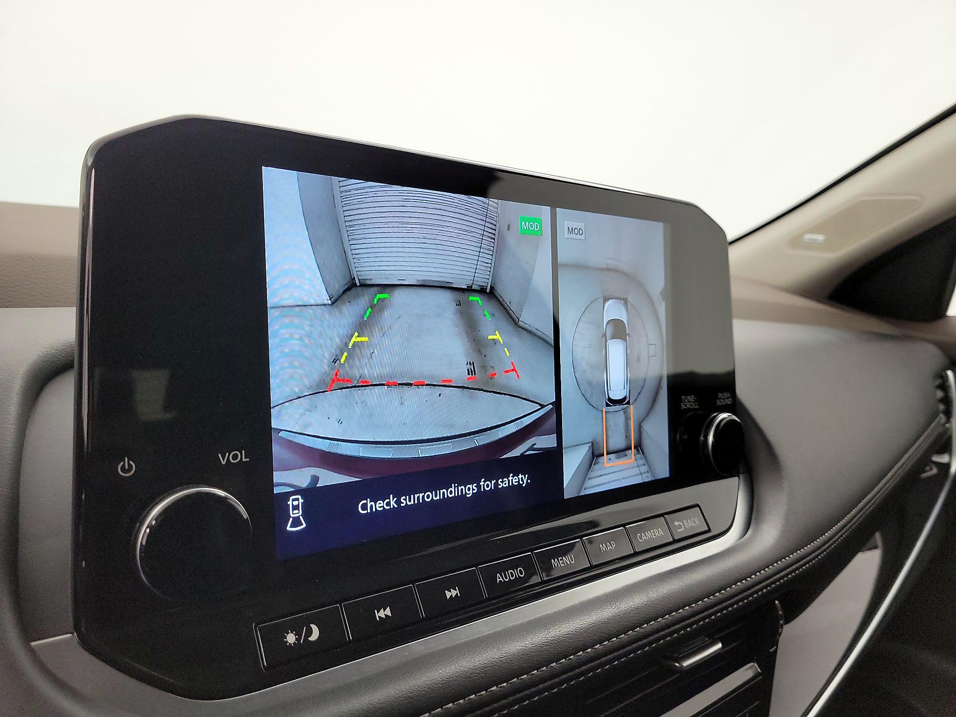 Thumbnail: 2023 Nissan Rogue - 13