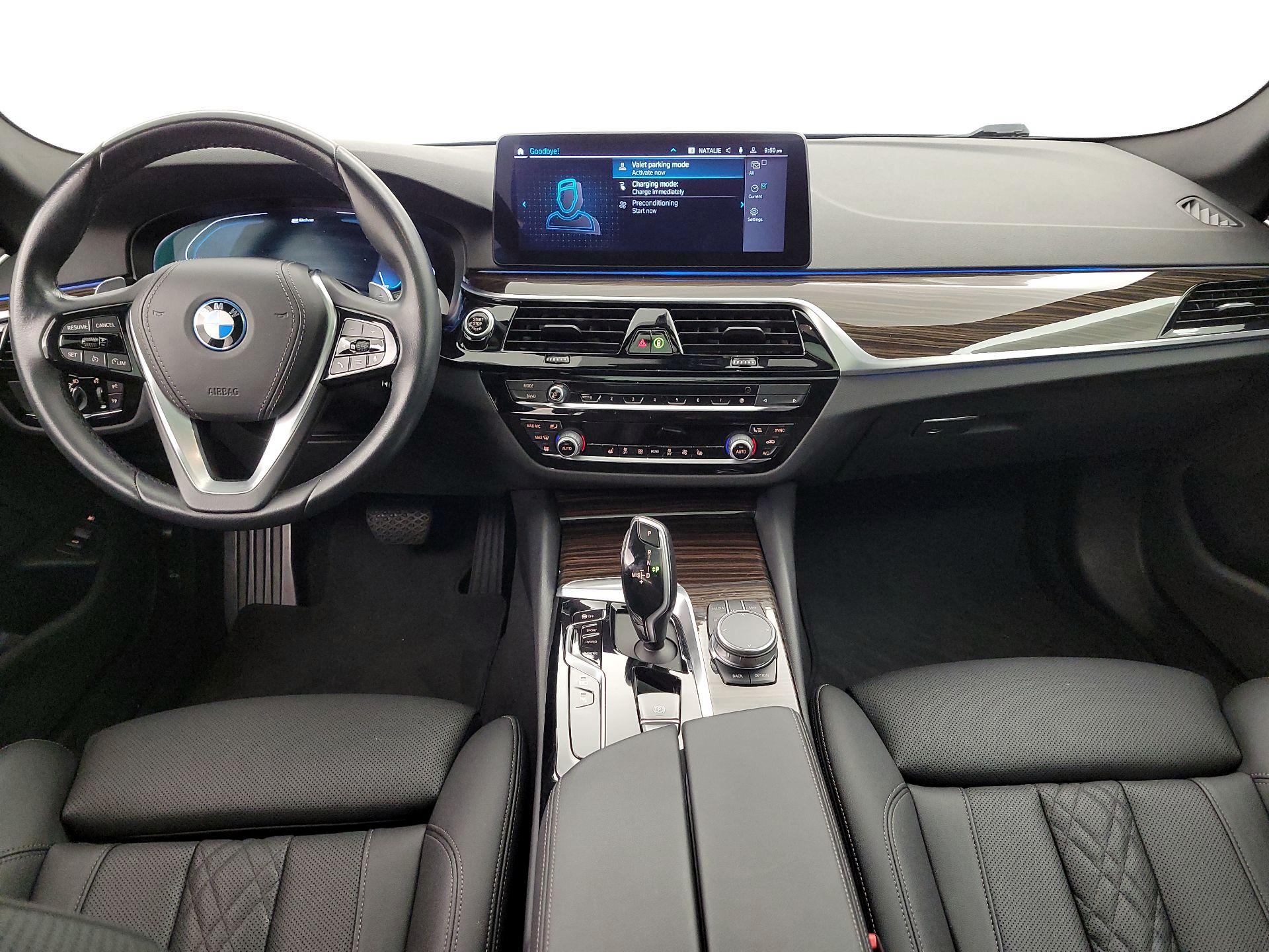 Thumbnail: 2023 BMW 5 Series - 9