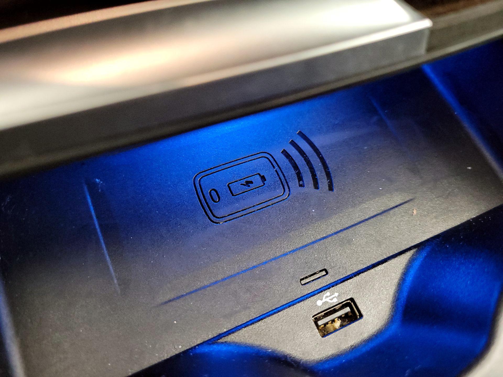 Thumbnail: 2023 BMW 5 Series - 19