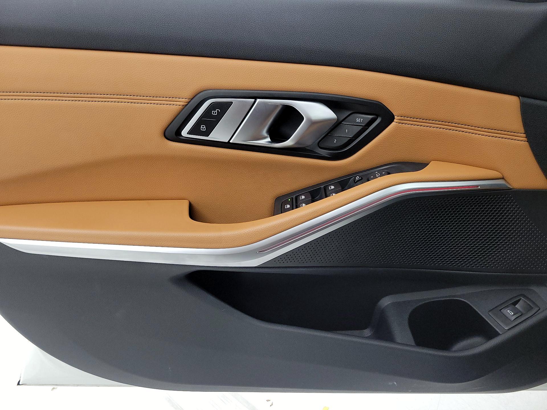 Thumbnail: 2021 BMW 3 Series - 12