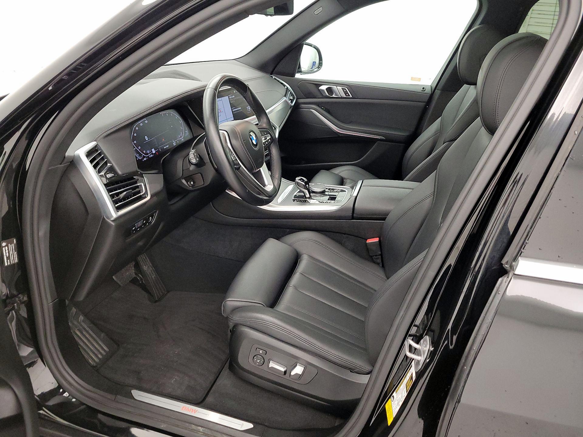 Thumbnail: 2022 BMW X5 - 11