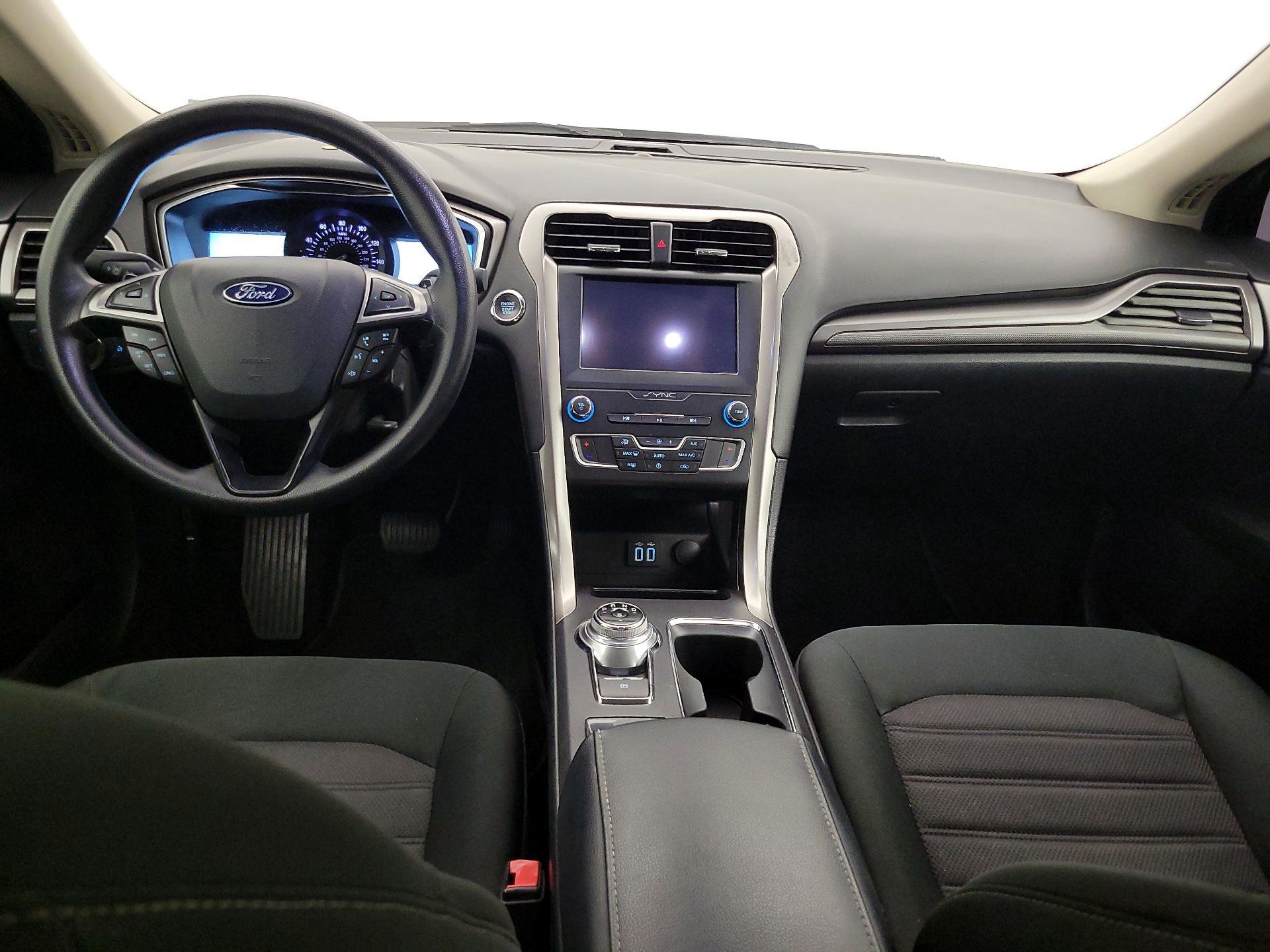 Thumbnail: 2019 Ford Fusion - 9