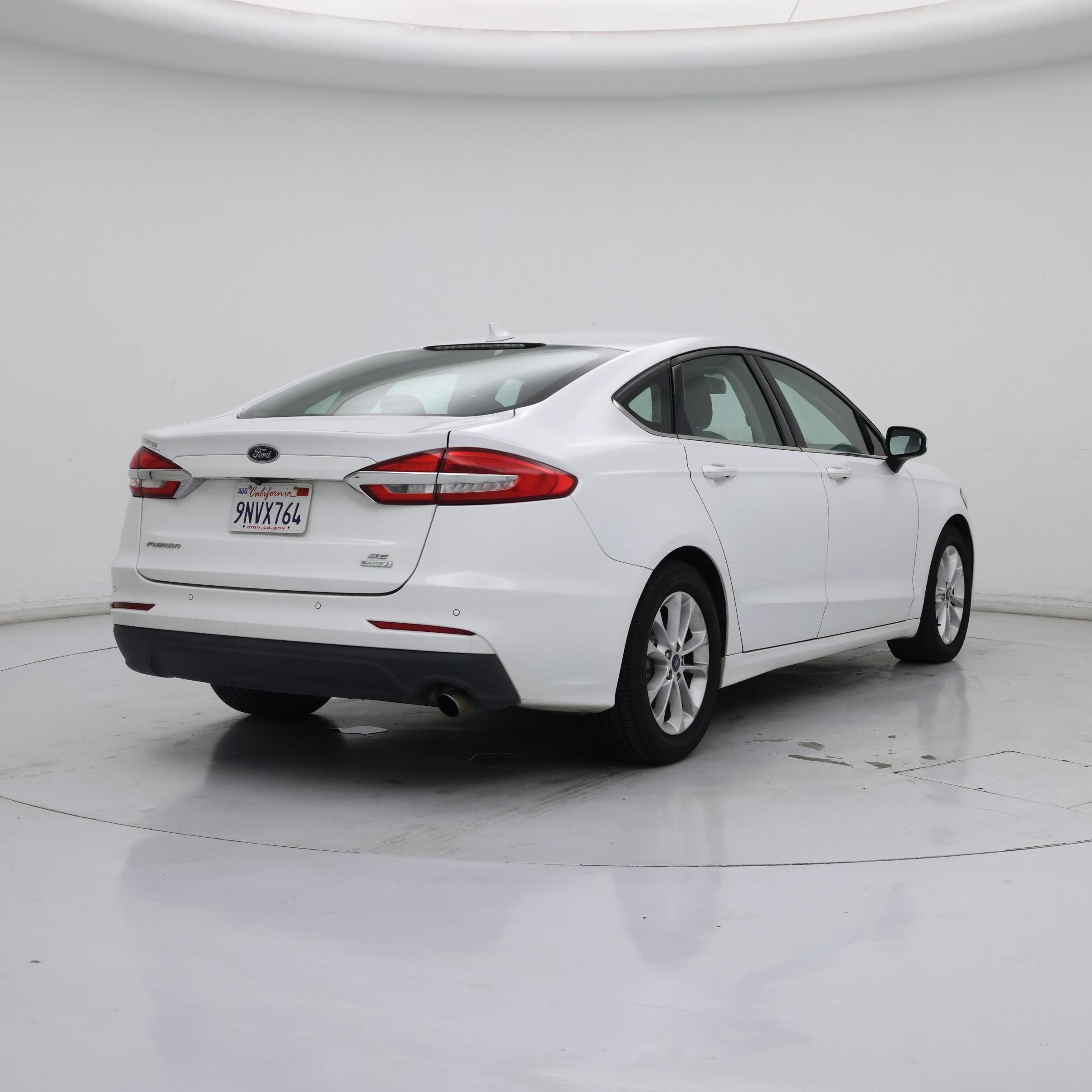 Thumbnail: 2019 Ford Fusion - 8