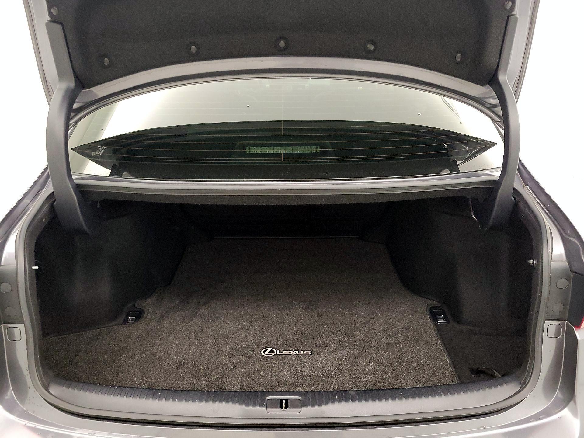 Thumbnail: 2014 Lexus IS - 20