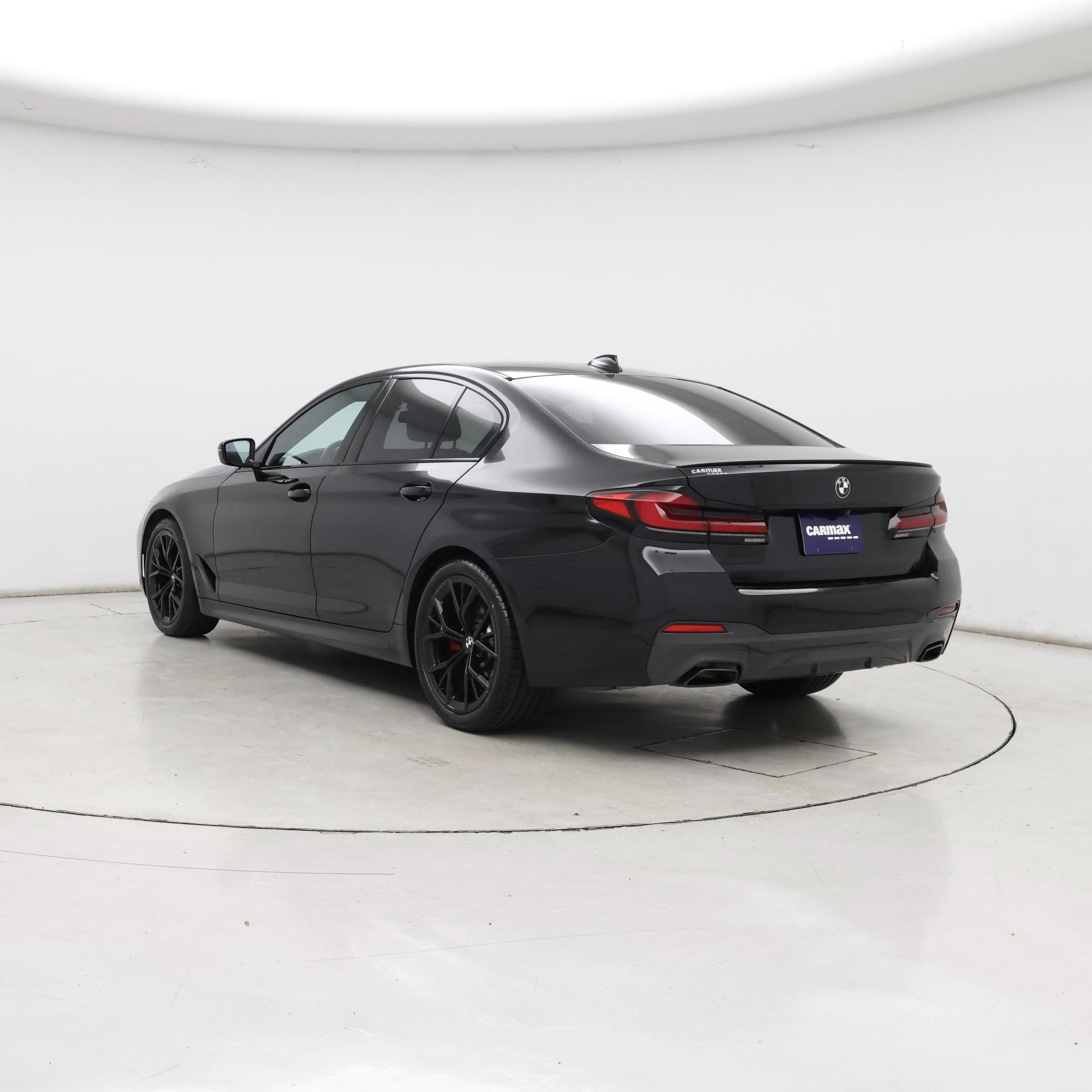 Thumbnail: 2023 BMW 5 Series - 2