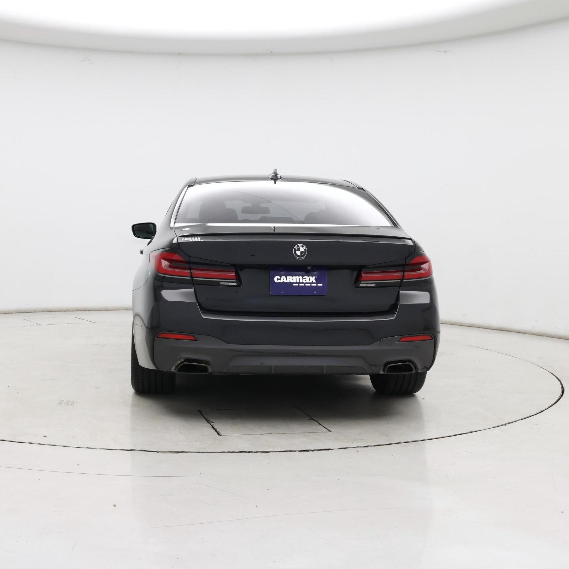 Thumbnail: 2023 BMW 5 Series - 6