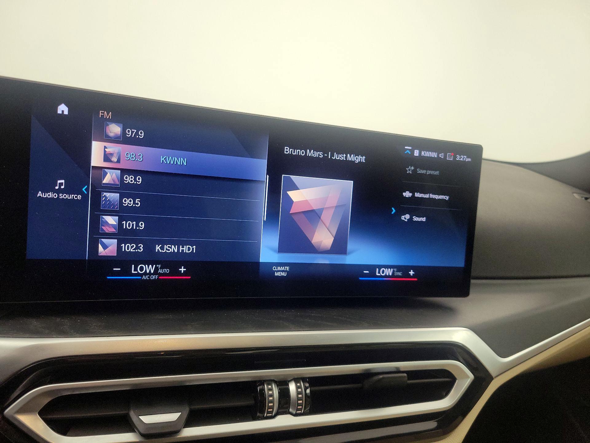 Thumbnail: 2024 BMW 3 Series - 16